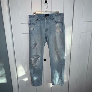 Abercrombie Ames Low Rise Boyfriend Slim jeans - 28